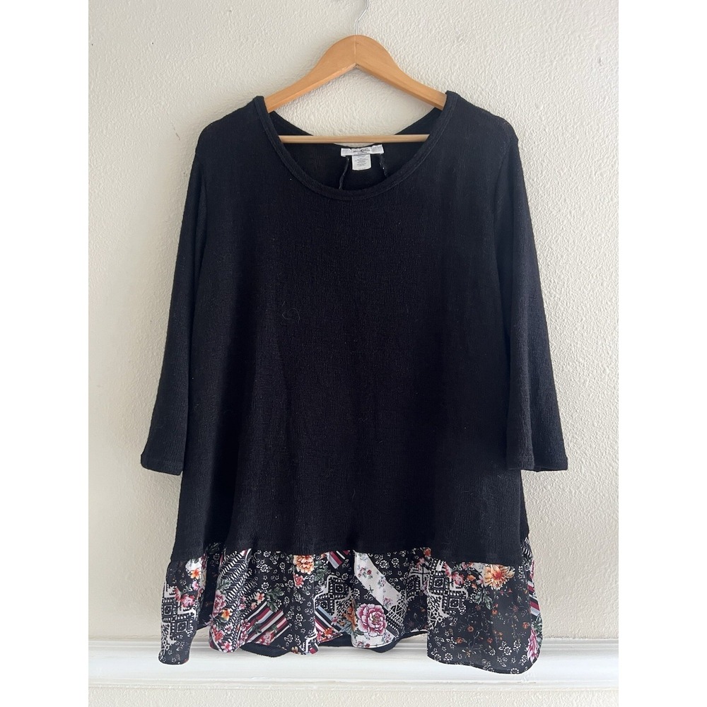 Moa Moa Black Knit Top Floral Trim Bow Back Size 1X Artsy Boho Festival Flowy